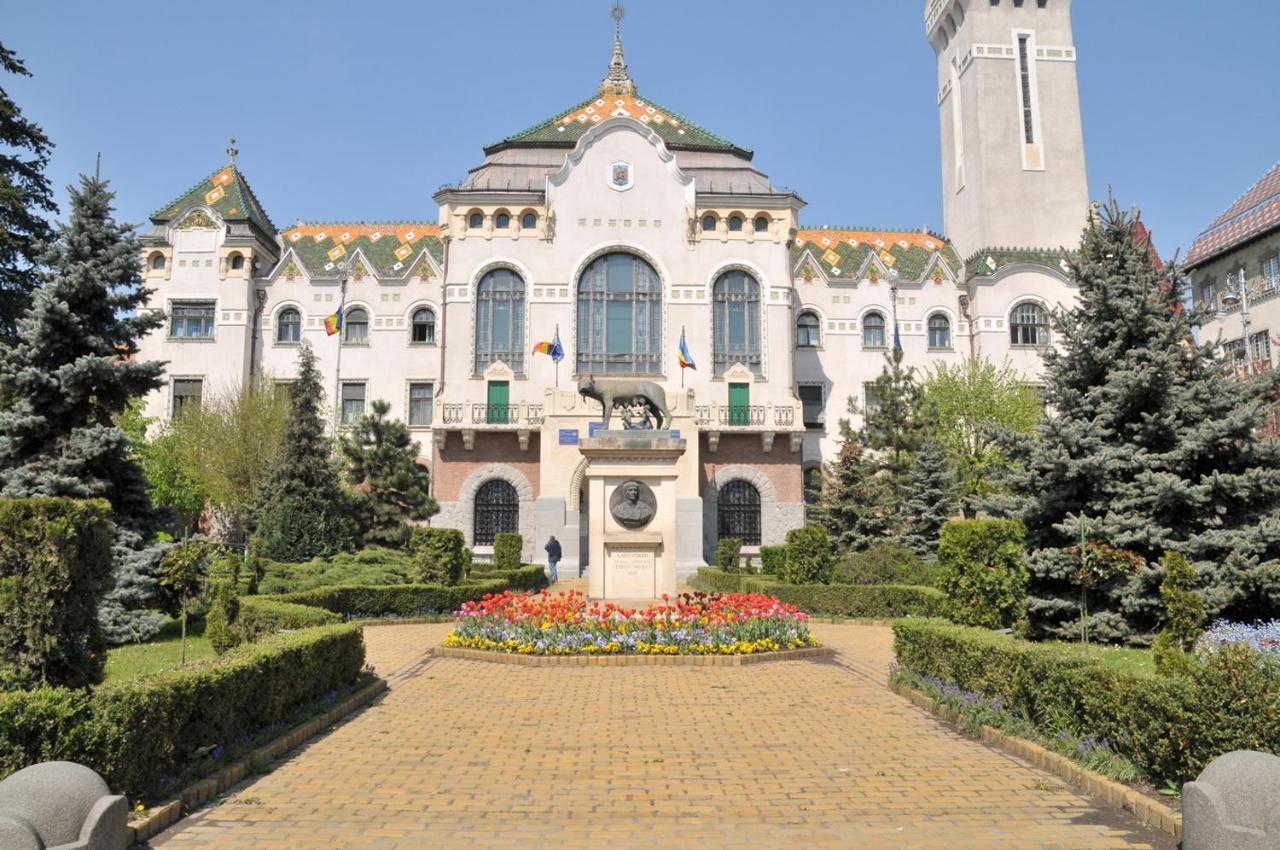 Butterfly Apartment-Hidden Gem In The Heart Of Targu Mures Luaran gambar